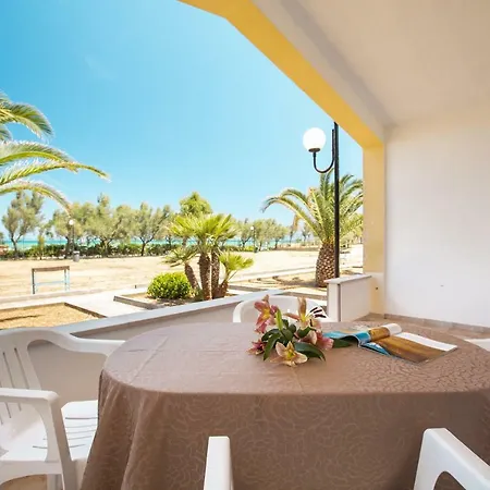 Villaggio Club In Holiday park *